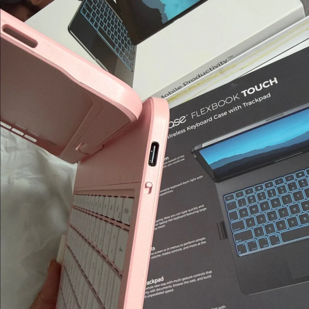 Flexbook Touch Black Wireless Keyboard Case